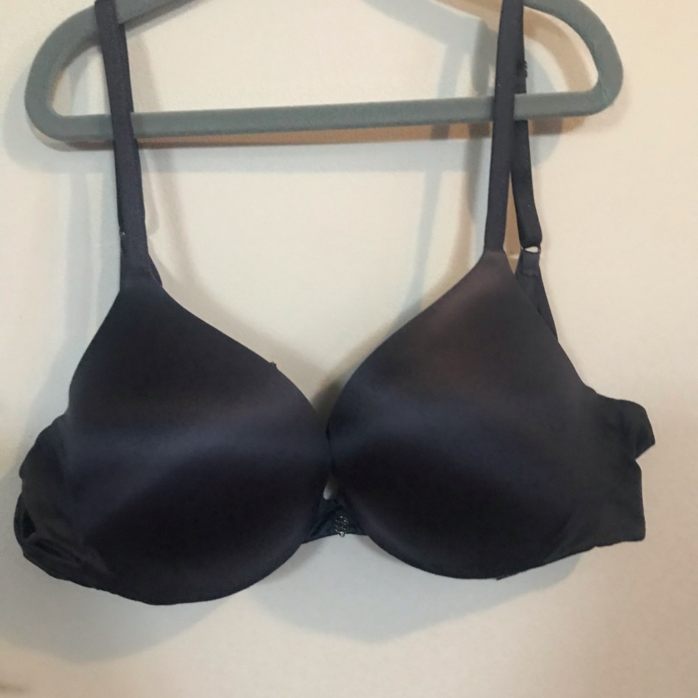 Victoria Secret Very Sexy Push Up 36B